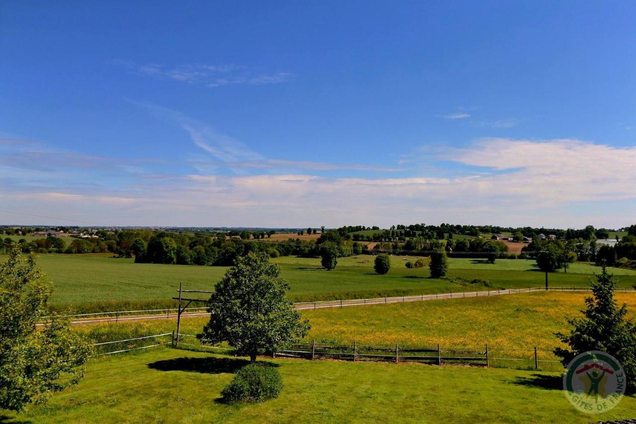 Les Bouyeres Bed & Breakfast Saint-Malon-sur-Mel Exterior foto